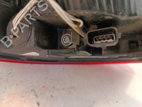 right-taillight-renault-clio-v-b7_-2019-34325957 main image