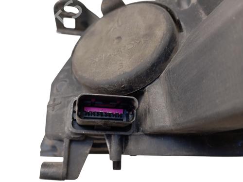 right-headlight-renault-megane-iii-hatchback-bz01_-b3_-2008-36473152 main image