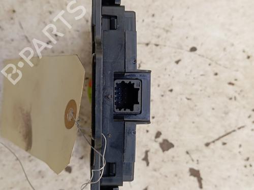 Used Card reader Card reader RENAULT KOLEOS I (HY_) 2.0 dCi (HY0K) (150 hp) 34326745 34326745