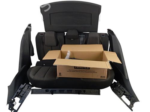 Rear seat DS DS 4 II (FR_, FB_, F3_, FP_) E-TENSE 225 (F3DGZT) | BP37737882C17 - Image 3