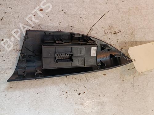 Right front window switch NISSAN JUKE (F15) 1.5 dCi | BP34325869I26 - Image 2