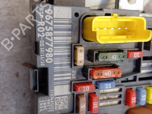 fuse-box-citroen-c4-picasso-i-mpv-ud_-2006-2007-2008-2009-2010-2011-2012-2013-2014-2015-37188479 main image