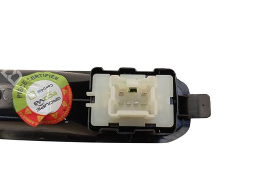 Used Right rear window switch Right rear window switch DACIA DUSTER (HM_) 1.5 dCi 115 (HMAD) (116 hp) 34329640 34329640
