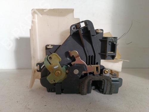 Serratura anteriore sinistra Serratura anteriore sinistra VW POLO IV (9N_, 9A_) [2001-2014] 34321360 34321360