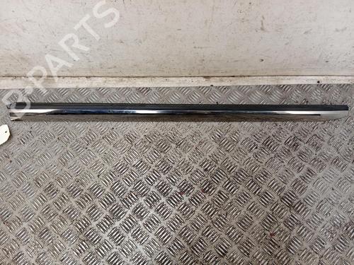door-moulding-trim-renault-clio-v-b7_-2019-40348444 main image