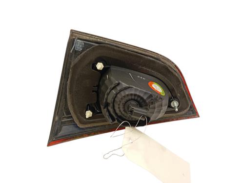 Used Left tailgate light Left tailgate light SUZUKI SX4 S-Cross (JY) 1.6 DDiS (AKK 416D) (120 hp) 34328313 34328313