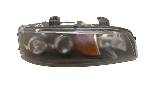 Used Right headlight Right headlight FIAT PUNTO (188_) 1.9 DS 60 (188.031, .051, .231, .251) (60 hp) 35810311 35810311