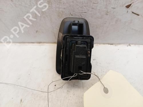 right-front-window-switch-renault-clio-v-b7_-2019-40348458 main image