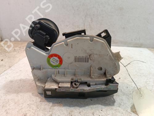 Højre bagtil lås Højre bagtil lås VW GOLF VI (5K1) [2008-2014] 34324663 34324663