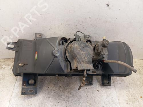 Højre forlygte Højre forlygte RENAULT MASTER II Van (FD) 2.2 dCI 90 (FD0G, FD0N, FD2G, FD2N, FD3G, FD3N) (90 hp) 37188469 37188469