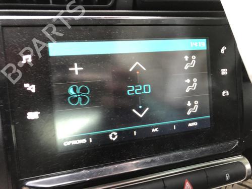 display-monitor-citroen-c3-aircross-ii-2r_-2c_-2017-34323909 main image
