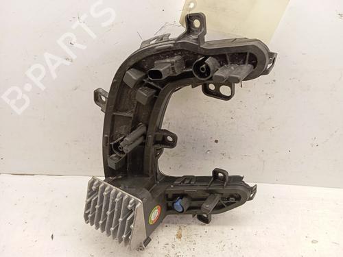 hjre-positionslygte-vw-up-121-122-bl1-bl2-bl3-123-2011-37737902 main image