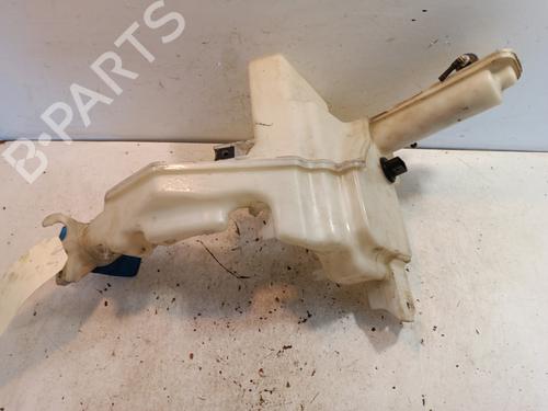 Used Windscreen washer tank Windscreen washer tank VW PASSAT B6 Variant (3C5) 1.9 TDI (105 hp) 34325902 34325902