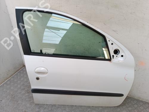 Used Right front door Right front door 37709193 37709193