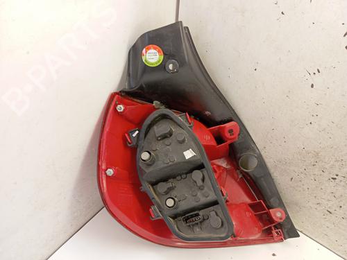 Used Right taillight Right taillight RENAULT CLIO III (BR0/1, CR0/1) 1.5 dCi (C/BR0G, C/BR1G) (68 hp) 34326959 34326959