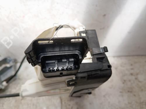 Used Front left lock Front left lock 37077915 37077915