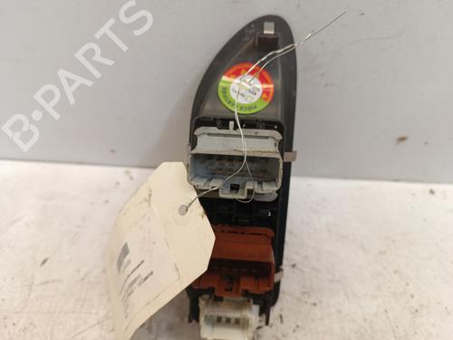Left front window switch RENAULT LAGUNA II (BG0/1_) 1.8 16V (BG04, BG0B, BG0C, BG0V) | BP38678234I27 - Image 3