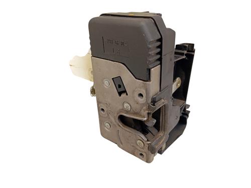 venstre-fortil-las-renault-trafic-ii-van-fl-2001-37738090 main image