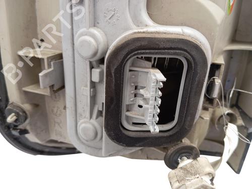 Used Right taillight Right taillight 35809242 35809242