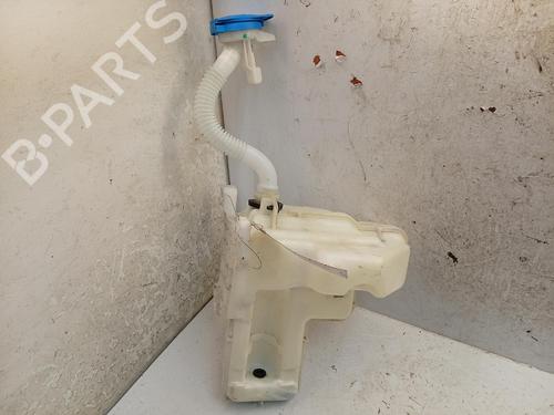 Used Windscreen washer tank Windscreen washer tank VW POLO VI (AW1, BZ1, AE1) 1.0 (75 hp) 40032691 40032691