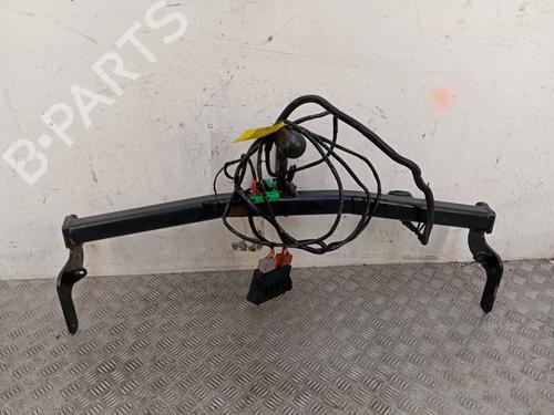 Trækkugle/Mekanisme Trækkugle/Mekanisme PEUGEOT 208 I (CA_, CC_) 1.2 VTI 82 (82 hp) 34328965 34328965