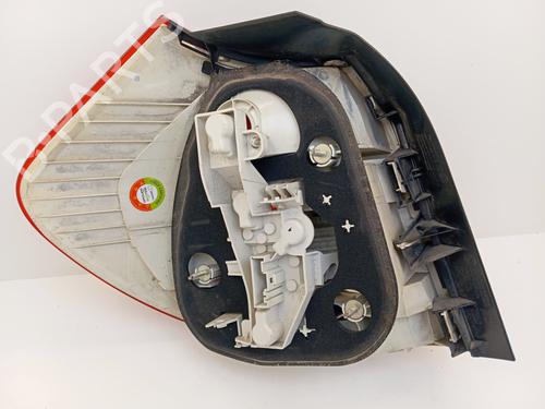 Høyre baklys Høyre baklys BMW 1 (E81) 118 d (143 hp) 34325069 34325069