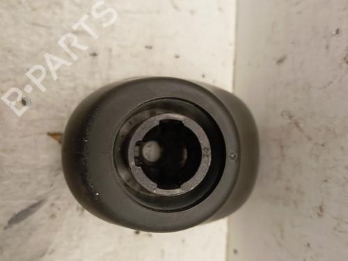 Used Shift knob Shift knob PEUGEOT 308 II (LB_, LP_, LW_, LH_, L3_) 1.5 BlueHDI 100 (102 hp) 34328535 34328535