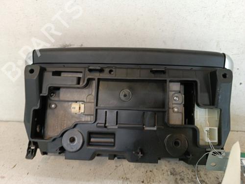 display-monitor-peugeot-2008-i-cu_-2013-34322968 main image