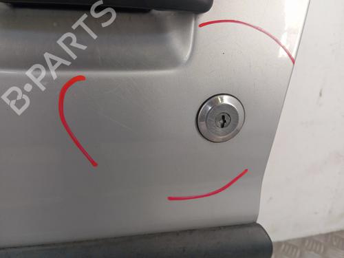 Used Left front door Left front door CITROËN SAXO (S0, S1) 1.4 VTS (75 hp) 35809173 35809173