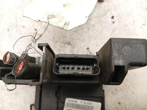 Used Electronic module Electronic module PEUGEOT 5008 (0U_, 0E_) 2.0 HDi 150 / BlueHDi 150 (150 hp) 39885276 39885276