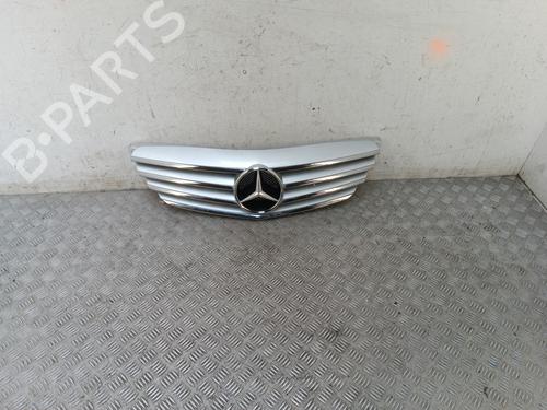 Grill Grill MERCEDES-BENZ B-CLASS Sports Tourer (W245) B 180 CDI (245.207) (109 hp) 37504412 37504412