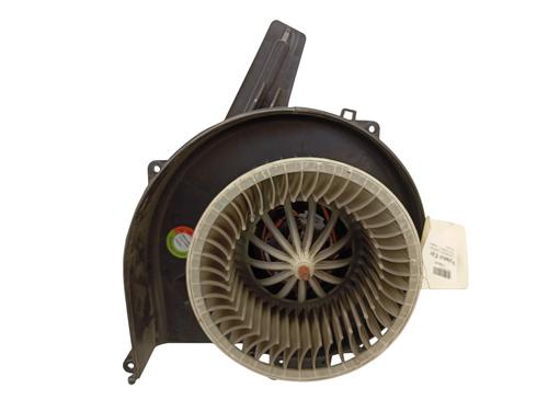 Used Heater blower motor Heater blower motor VW POLO V (6R1, 6C1) 1.2 TSI 16V (90 hp) 34328490 34328490