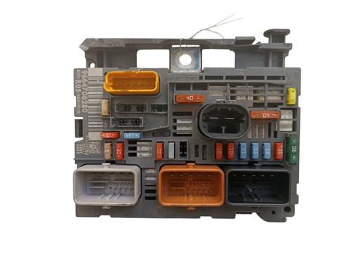 Used Fuse box Fuse box CITROËN C4 I (LC_) 1.6 HDi (90 hp) 36473177 36473177