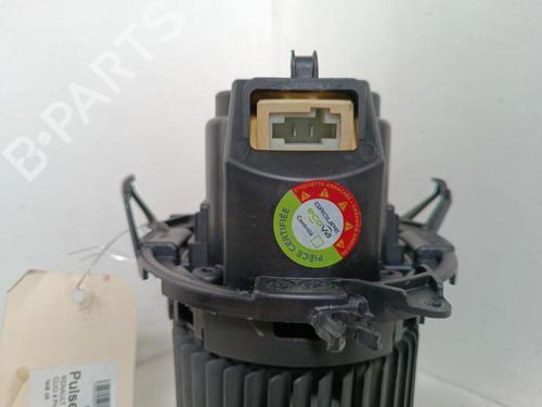 Used Heater blower motor Heater blower motor RENAULT CLIO IV (BH_) 1.5 dCi 75 (75 hp) 34322046 34322046