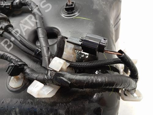 AdBlue-tank AdBlue-tank RENAULT TRAFIC III Van (FG_) 1.6 dCi 125 (FGMH) (125 hp) 34328600 34328600