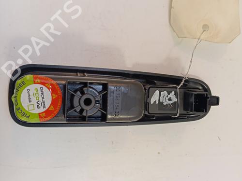 Used Left rear window switch Left rear window switch PEUGEOT 5008 (0U_, 0E_) 1.6 HDi (114 hp) 34325113 34325113