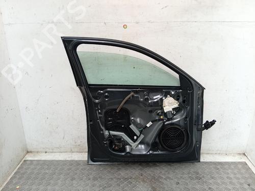 Used Left front door Left front door AUDI A1 Sportback (8XA, 8XF) 1.6 TDI (105 hp) 39969281 39969281