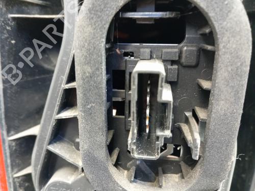 Used Right taillight Right taillight 37077666 37077666