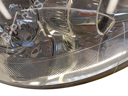 Used Right headlight Right headlight PEUGEOT 807 (EB_) 2.2 HDi (128 hp) 35809334 35809334