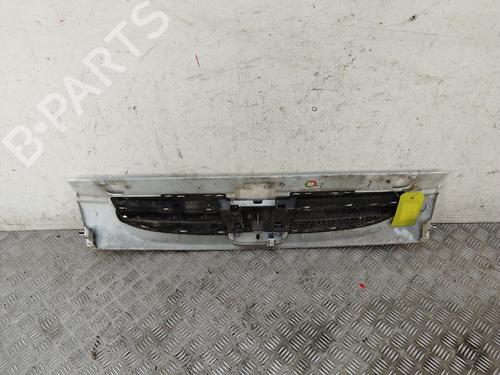 Used Grille Grille 38745930 38745930
