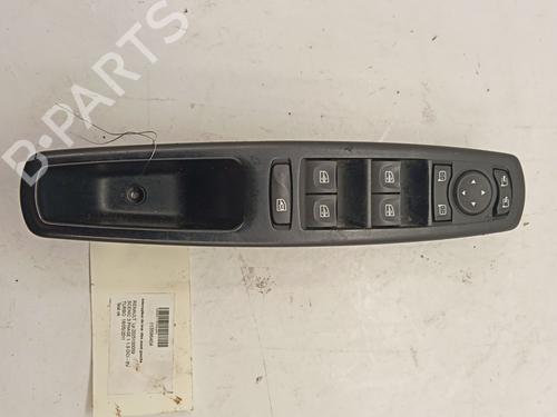 Used Left front window switch Left front window switch RENAULT SCÉNIC III (JZ0/1_) 1.9 dCi (JZ0J, JZ1J, JZ1K, JZ1S) (131 hp) 34327258 34327258