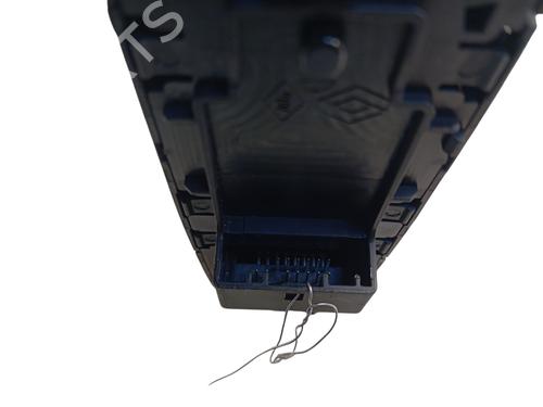 Left front window switch RENAULT CLIO V (B7_) 1.5 Blue dCi 85 (B7AG) | BP36471986I27 - Image 2