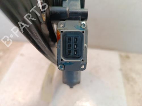 Alzacristallo anteriore destro Alzacristallo anteriore destro FIAT 500L (351_, 352_) 1.3 D Multijet (199.LYM11, 199.LYM1A) (95 hp) 34324454 34324454