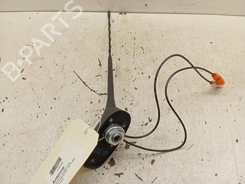 Used Antenna/Base Antenna/Base PEUGEOT 208 I (CA_, CC_) [2012-2021] 34326382 34326382