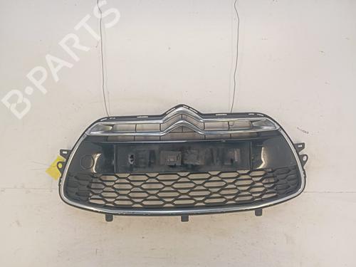 Used Grille Grille 38010084 38010084