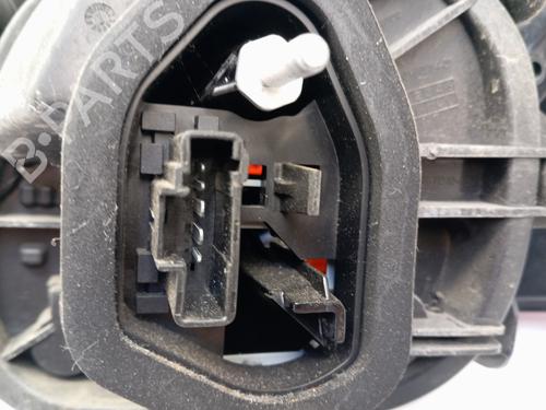 Used Left taillight Left taillight 37504424 37504424