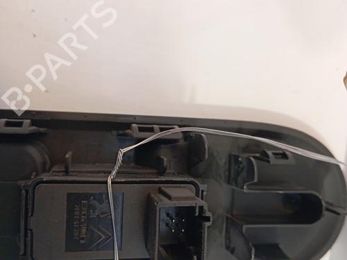 Right front window switch PEUGEOT 5008 (0U_, 0E_) 1.6 HDi | BP34325114I26 - Image 2