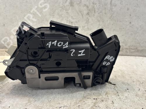 Højre bagtil lås Højre bagtil lås VW UP! (121, 122, BL1, BL2, BL3, 123) 1.0 (60 hp) 34324965 34324965