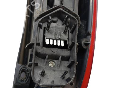 Feu arrière gauche Feu arrière gauche OPEL CORSA C (X01) 1.7 DI (F08, F68) (65 hp) 34327847 34327847