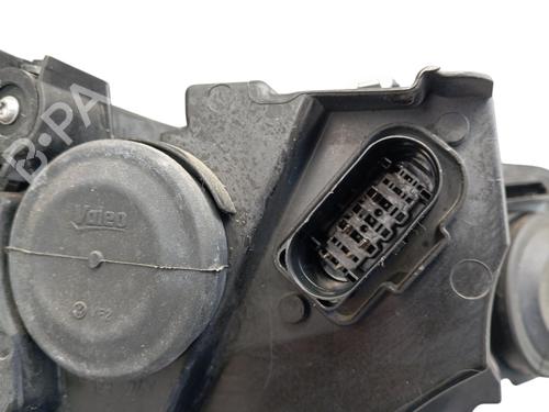 right-headlight-vw-golf-viii-cd1-da1-2019-37230244 main image